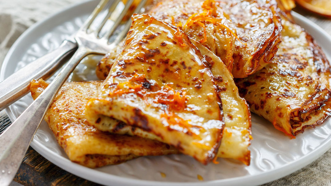 https://www.smokingchimney.com/recipe-pages/images/16x9/crepes-suzette.jpg