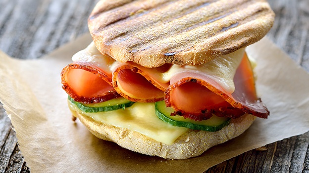 https://www.smokingchimney.com/recipe-pages/images/16x9/easy-panini-recipe.jpg
